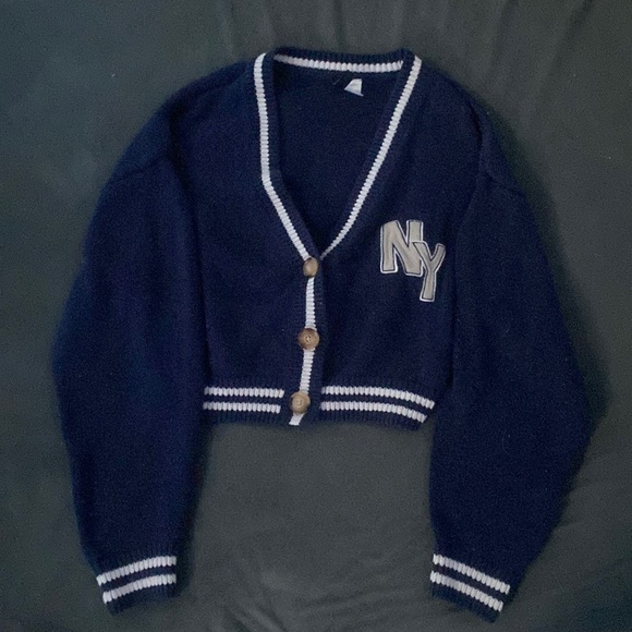 H&M NY cardigan - Picture 1 of 4